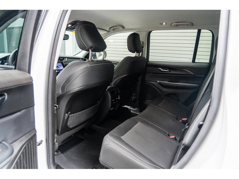 jeep Grand Cherokee 2023 - 10