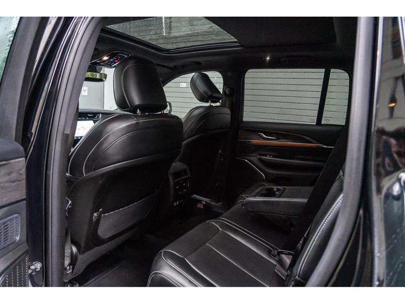 jeep Grand Cherokee 2023 - 11