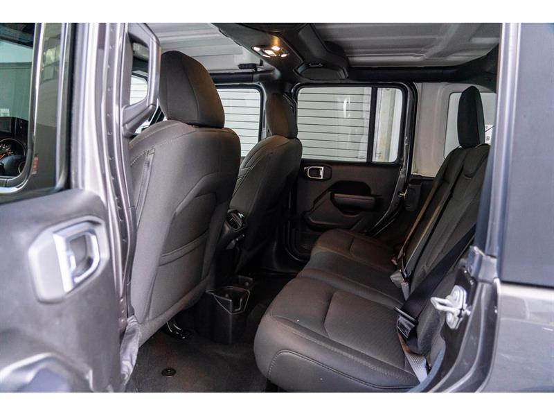 jeep Wrangler 2023 - 9