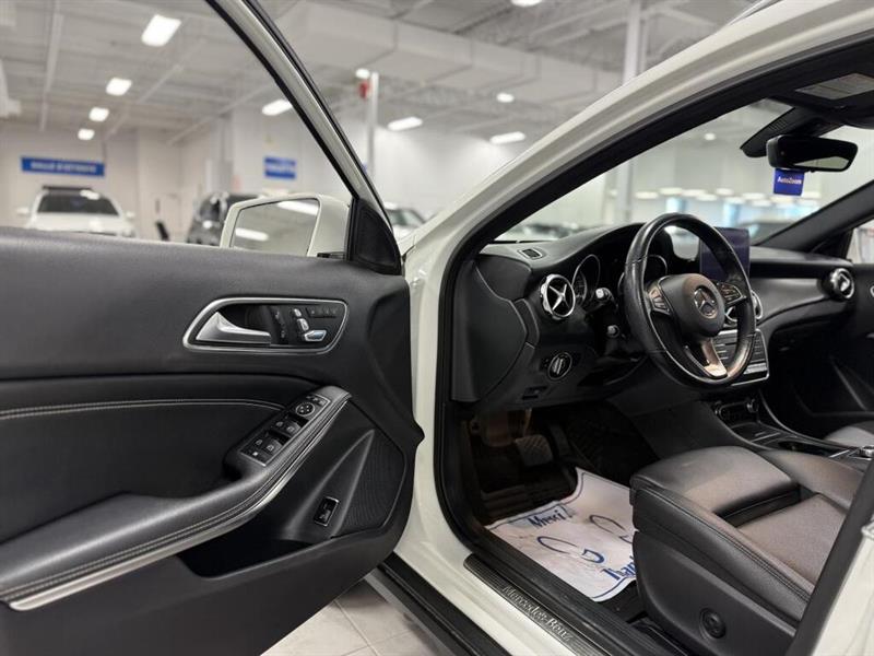 mercedes-benz GLA-Class 2019 - 9