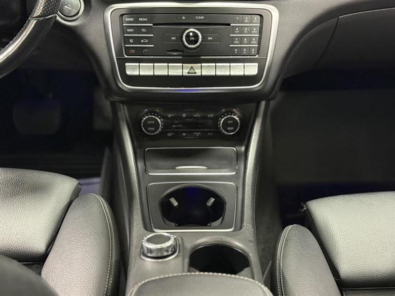 mercedes-benz GLA-Class 2019 - 14