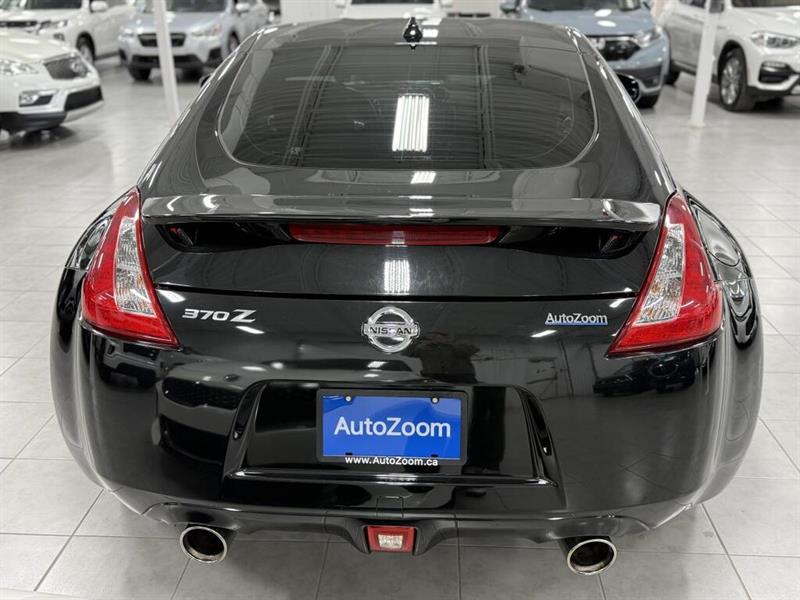 nissan 370Z 2016 - 6