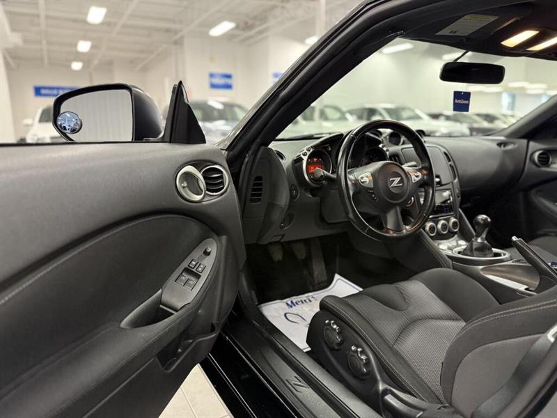 nissan 370Z 2016 - 9