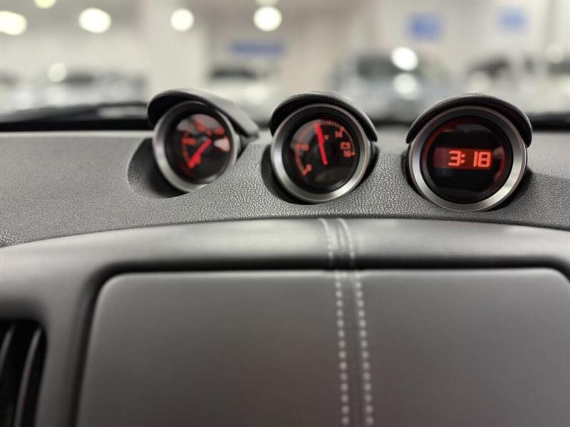 nissan 370Z 2016 - 14