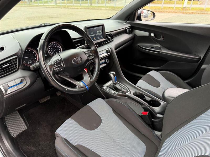 hyundai Veloster 2020 - 19