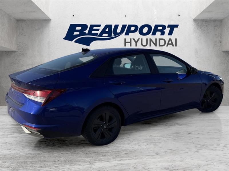 hyundai Elantra 2022 - 4