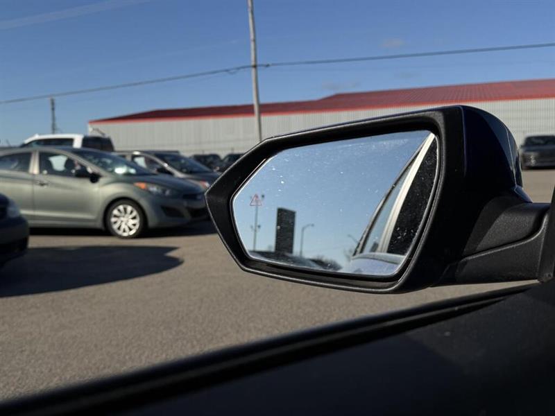 hyundai Elantra 2022 - 5