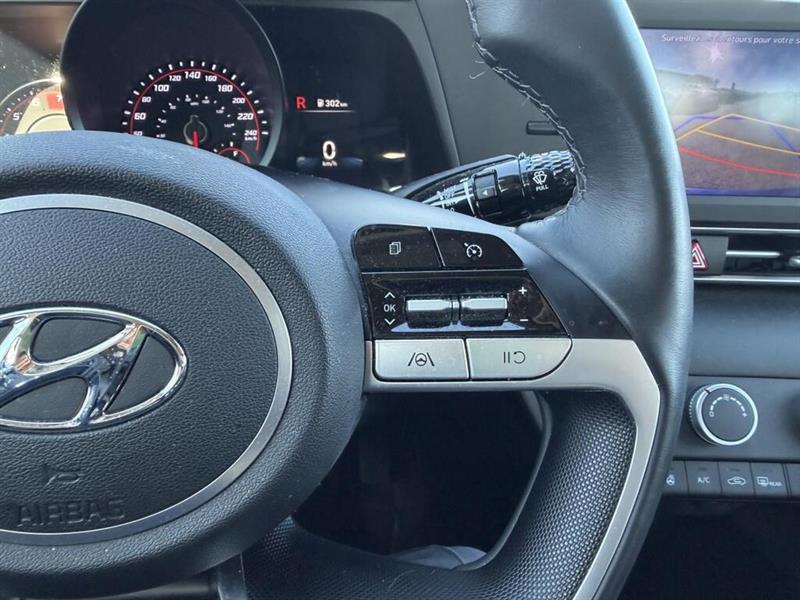 hyundai Elantra 2022 - 13