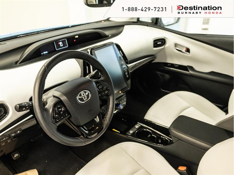 toyota Prius Prime 2021 - 14