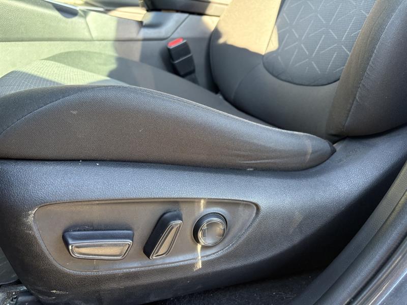 toyota RAV4 2022 - 13