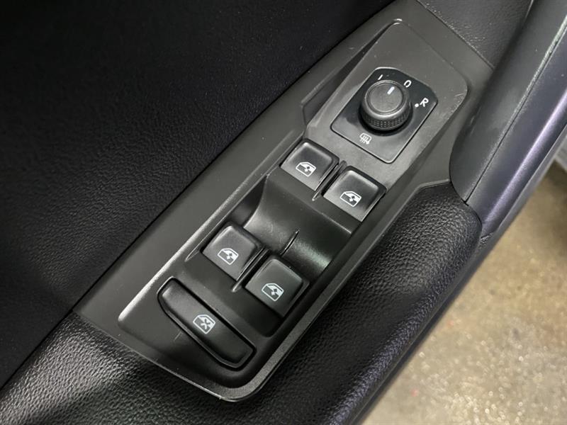 volkswagen Tiguan 2021 - 34