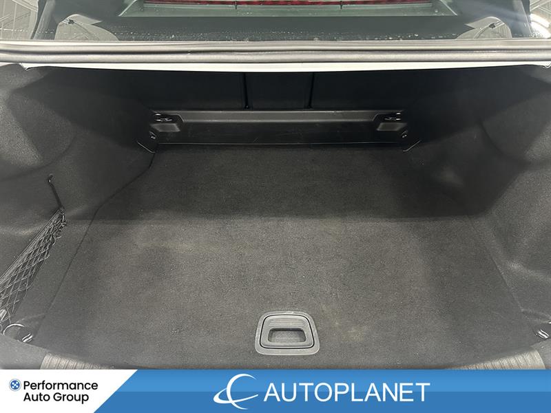 mercedes-benz C300 2023 - 13