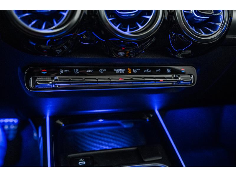 mercedes-benz EQB 2024 - 21