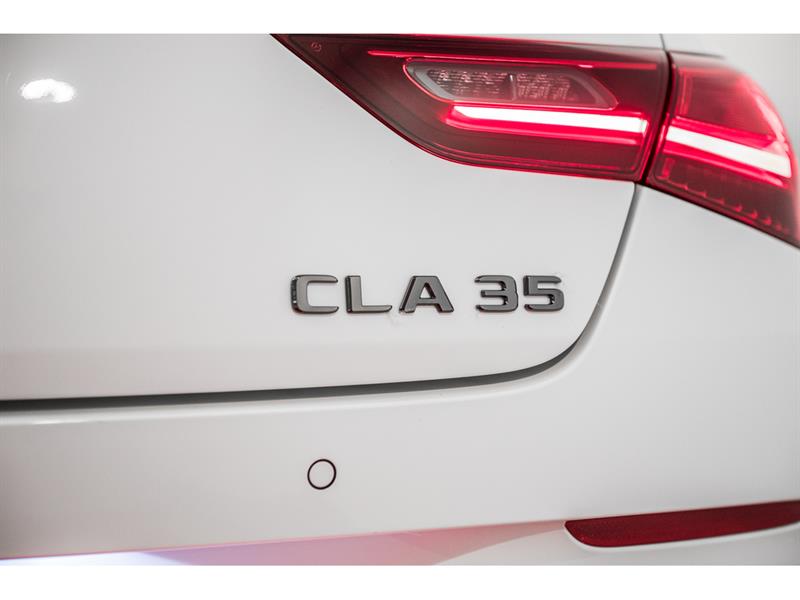 mercedes-benz CLA35 AMG 2024 - 9