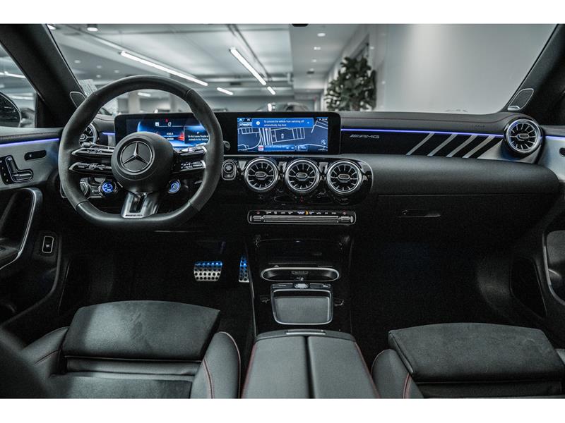 mercedes-benz CLA35 AMG 2024 - 26