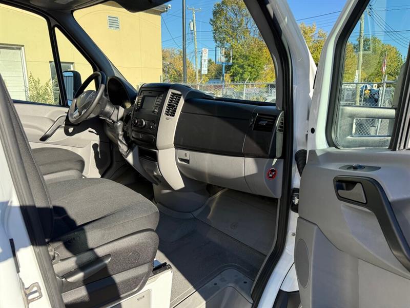 mercedes-benz Sprinter Cab Chassis 2017 - 13