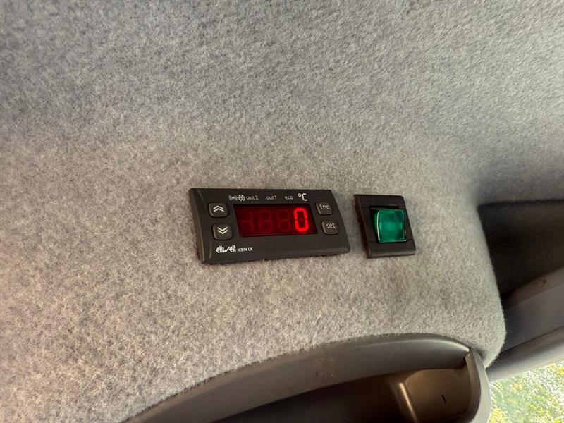 mercedes-benz Sprinter Cab Chassis 2017 - 23