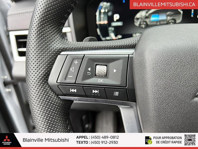 mitsubishi Outlander rechargeable 2024 - 21