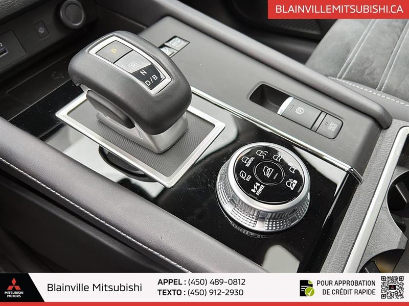 mitsubishi Outlander rechargeable 2024 - 27