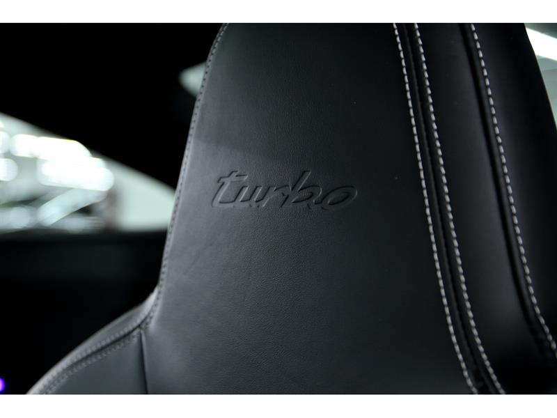 porsche 911 2022 - 17