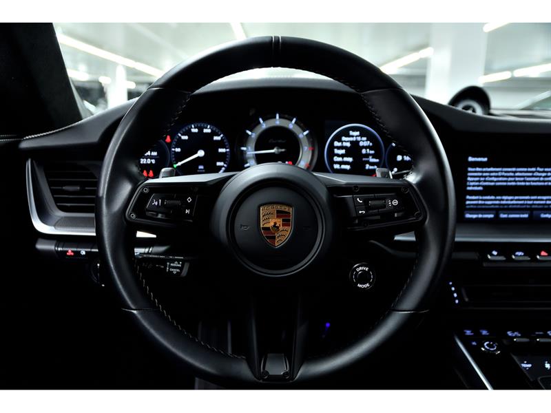 porsche 911 2022 - 19