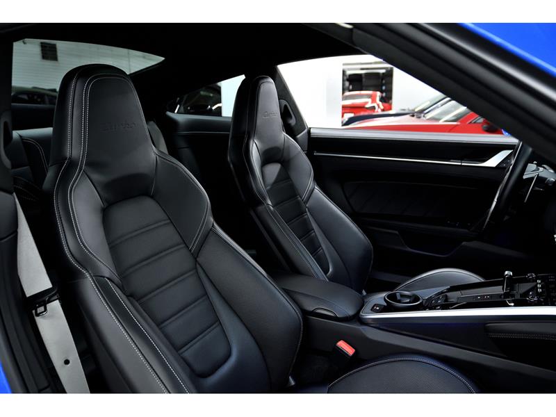 porsche 911 2022 - 36