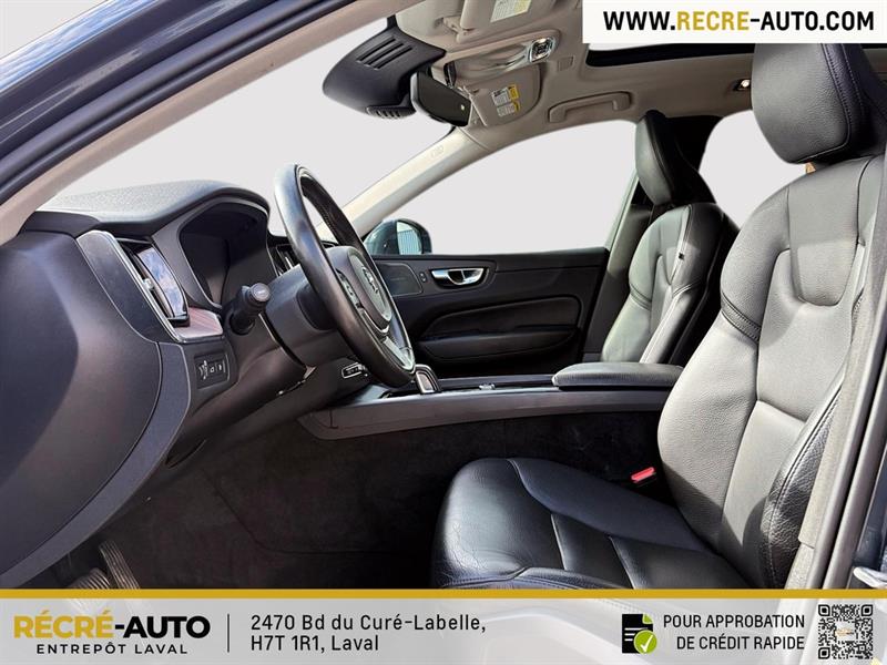 volvo XC60 2021 - 14