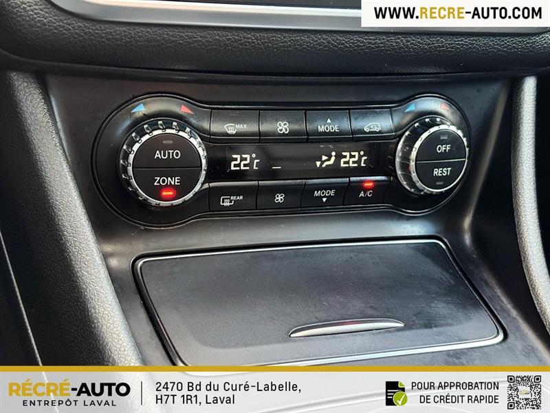 mercedes-benz GLA 2020 - 26