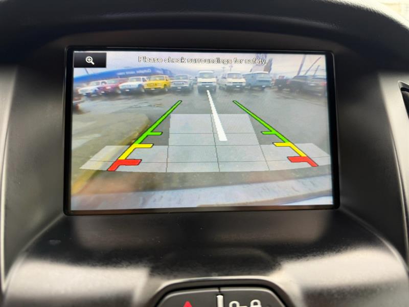 ford Focus 2012 - 19