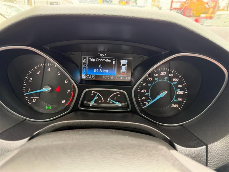 ford Focus 2012 - 28