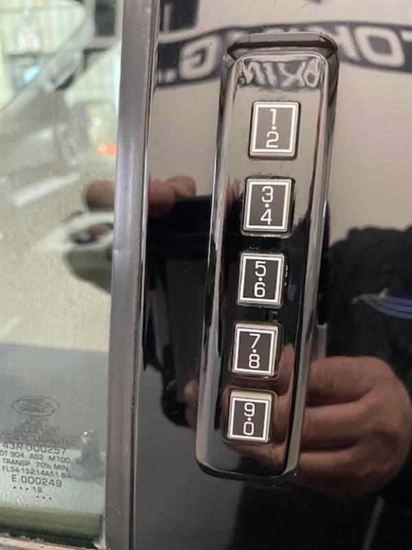 ford F-150 2018 - 13