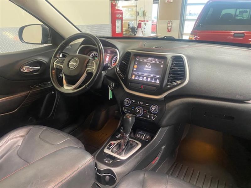 jeep Cherokee 2015 - 9