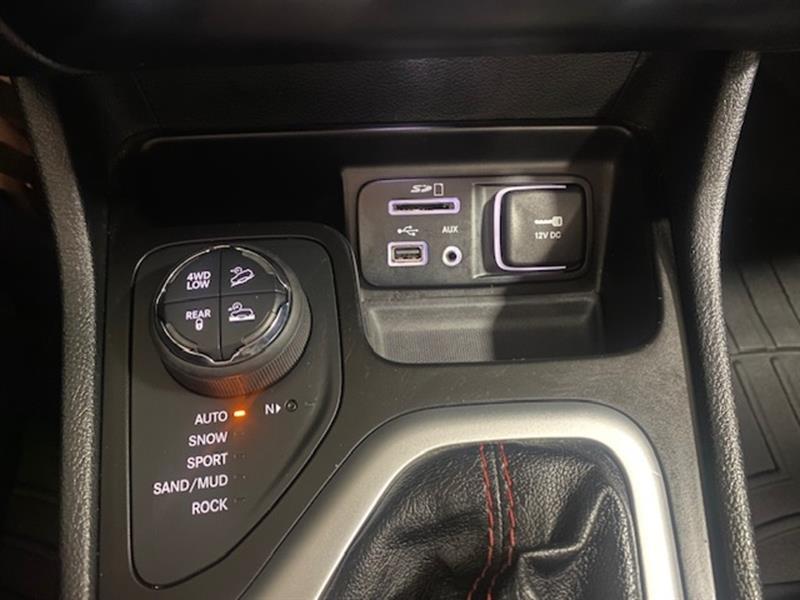 jeep Cherokee 2015 - 19