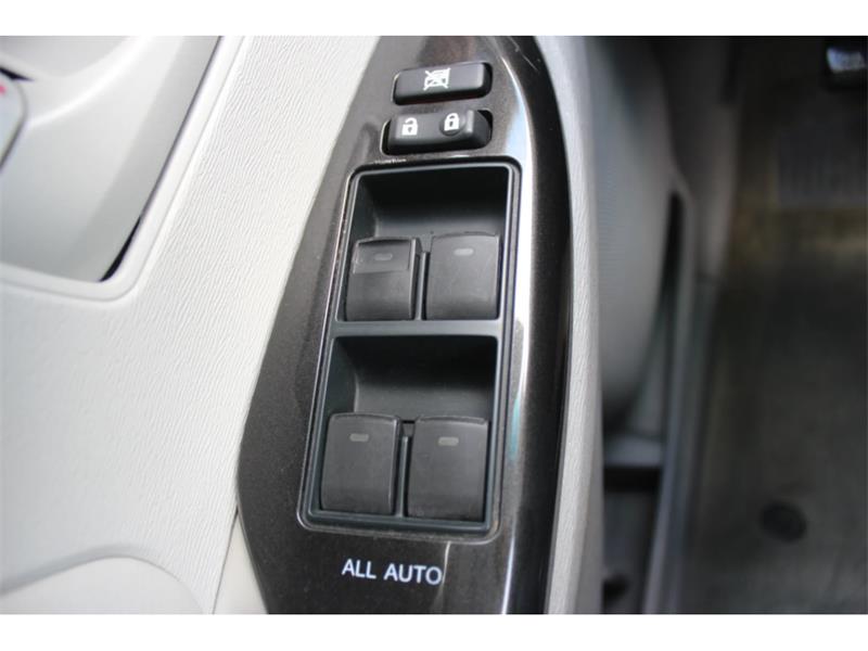 toyota Sienna 2014 - 23