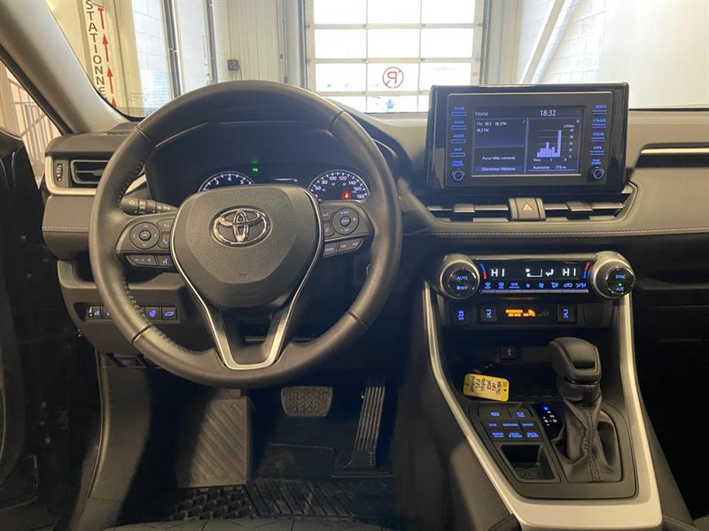 toyota RAV4 2022 - 15