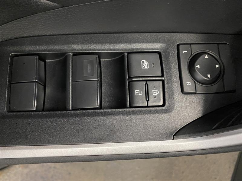 toyota RAV4 2022 - 16