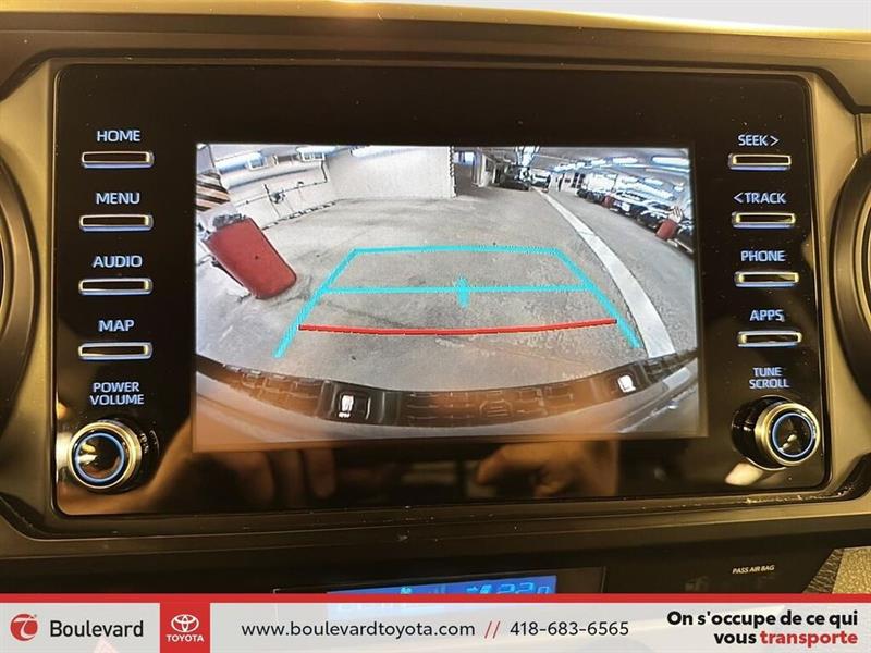 toyota Tacoma 2022 - 14