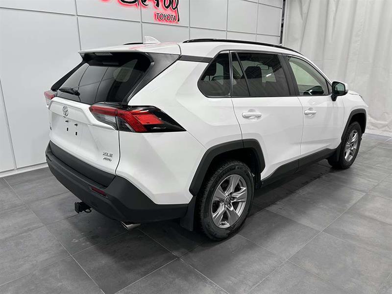 toyota RAV4 2023 - 11