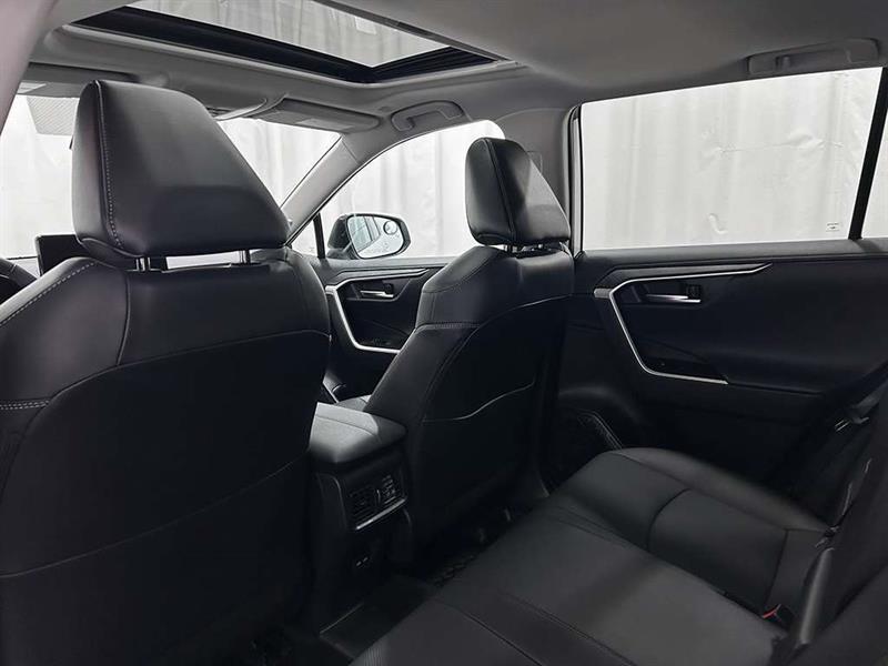 toyota RAV4 2023 - 26