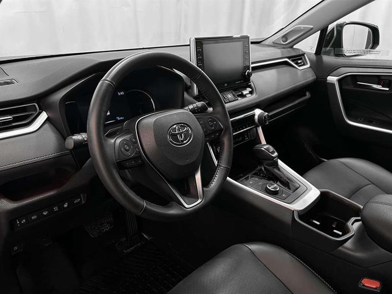 toyota RAV4 2022 - 11