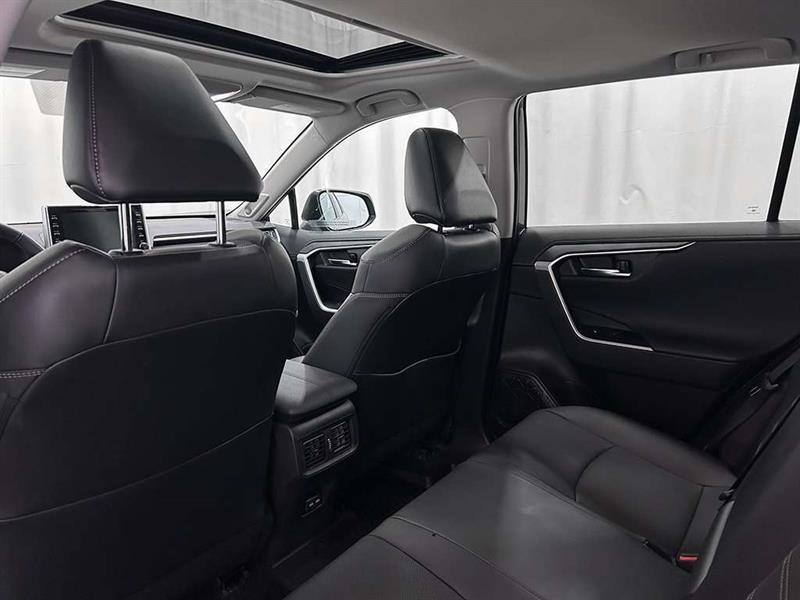 toyota RAV4 2022 - 26