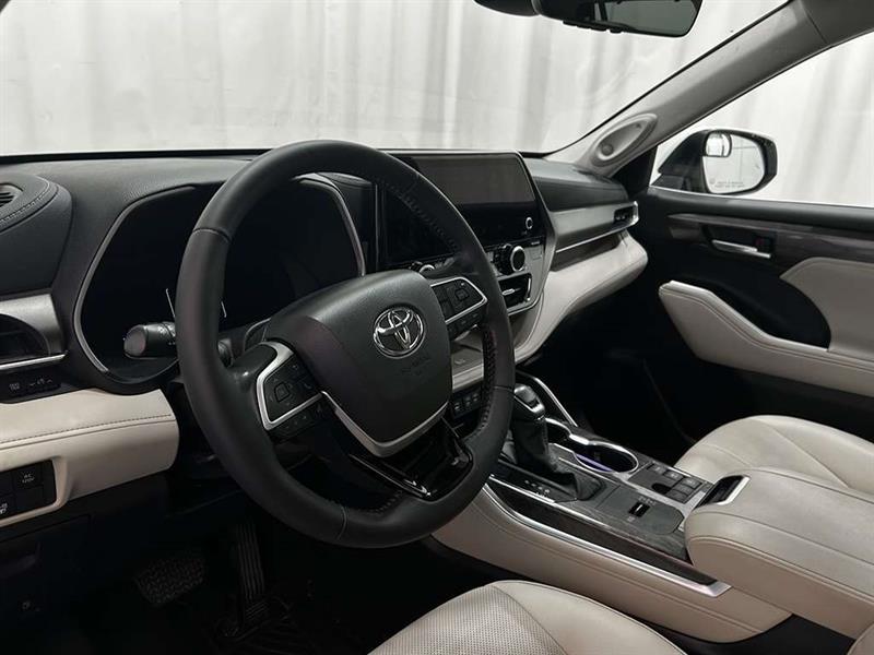 toyota Highlander 2025 - 11