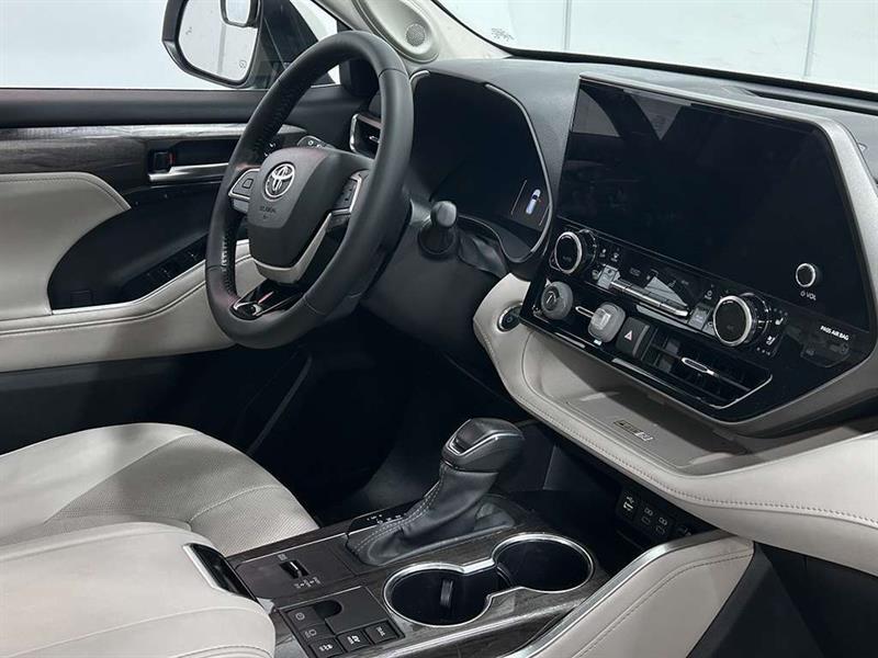 toyota Highlander 2025 - 29