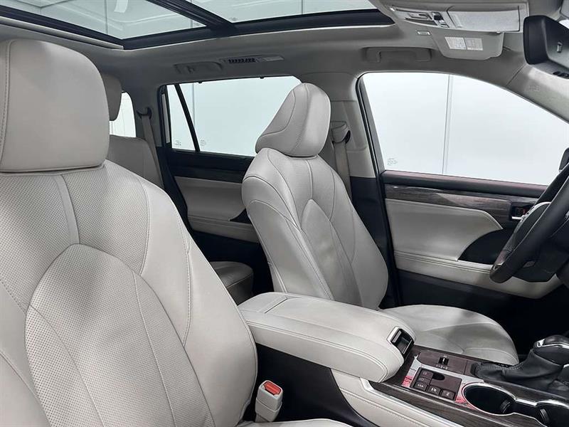 toyota Highlander 2025 - 30