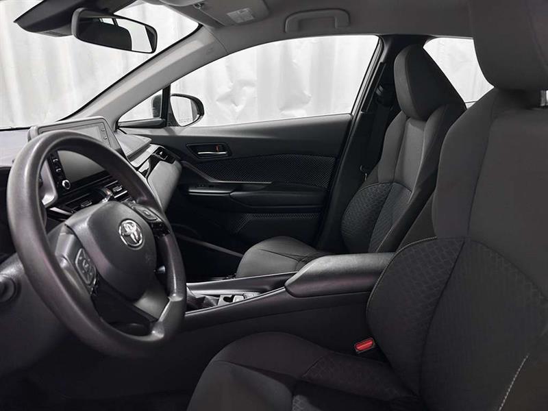 toyota C-HR 2021 - 22