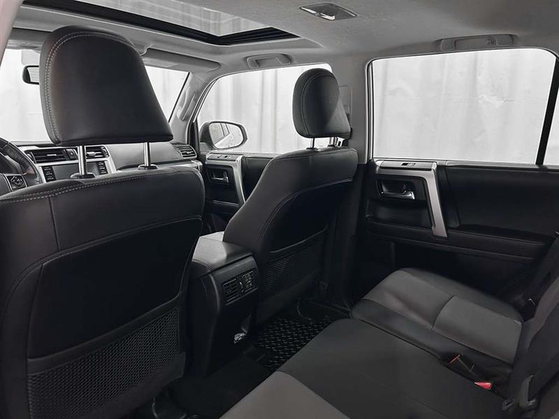 toyota 4Runner 2023 - 25