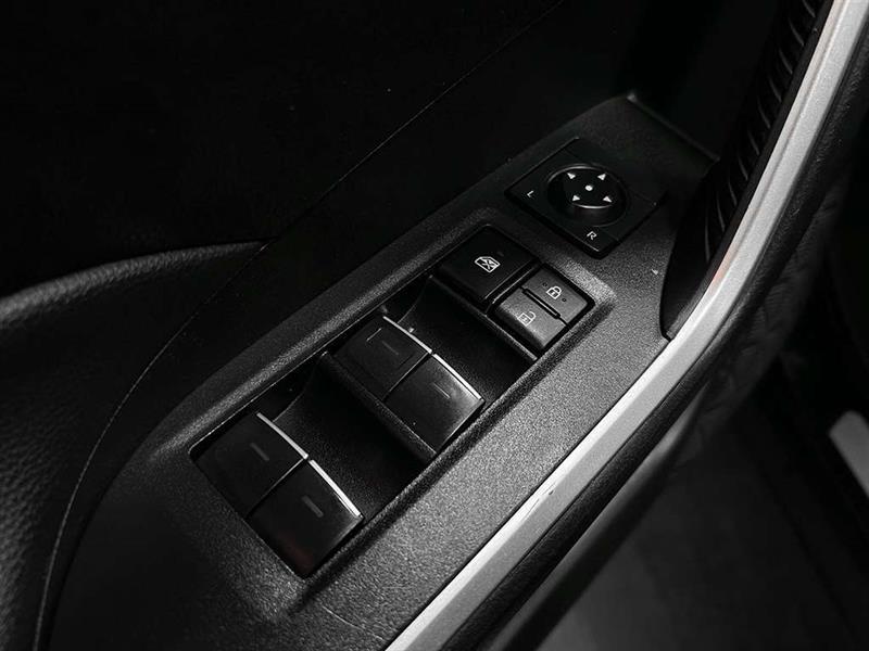 toyota RAV4 2022 - 11