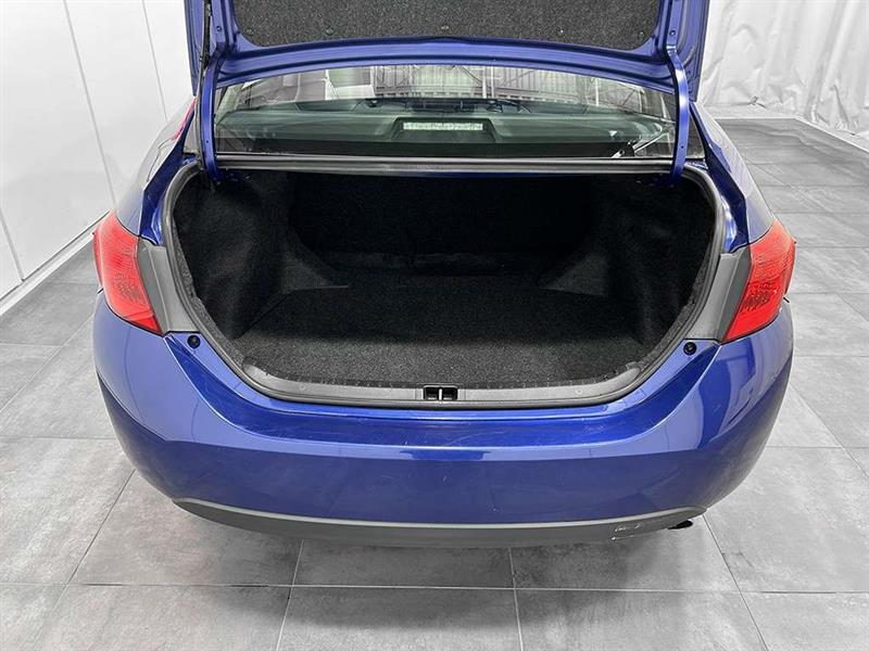 toyota Corolla 2017 - 6