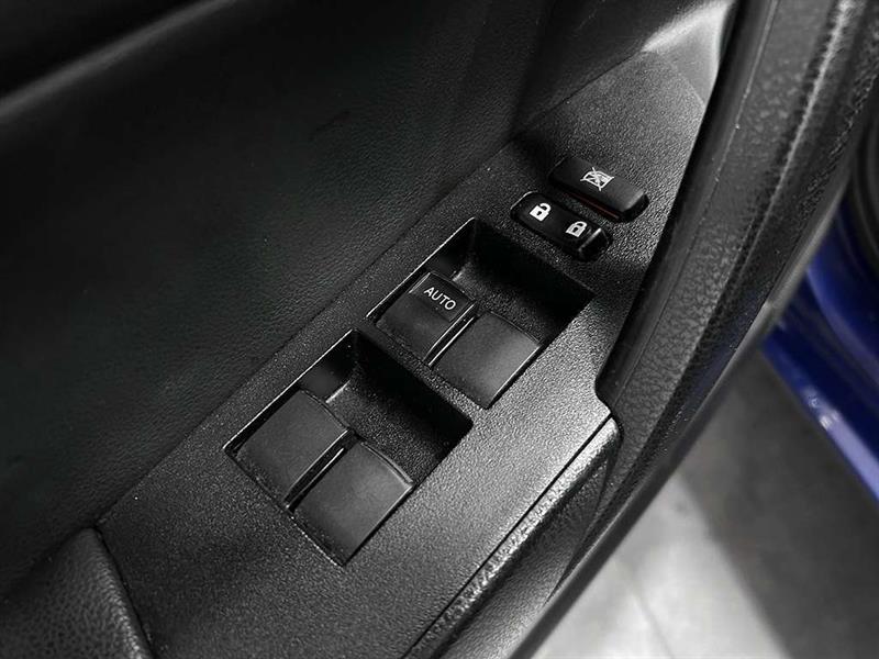 toyota Corolla 2017 - 11