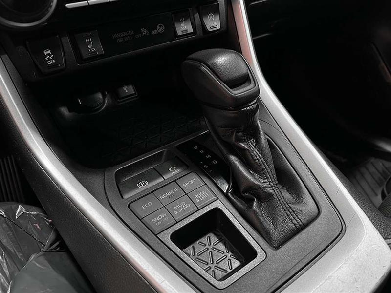 toyota RAV4 2022 - 18